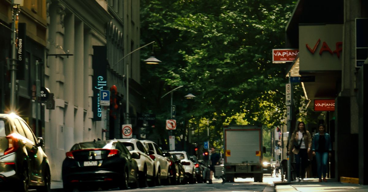 How to Choose the Right Automatic Driving Lessons for Your Needs