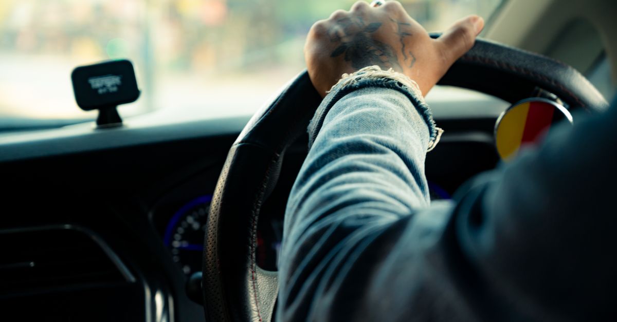 Refresher Driving Lessons for Seniors: What You Should Know